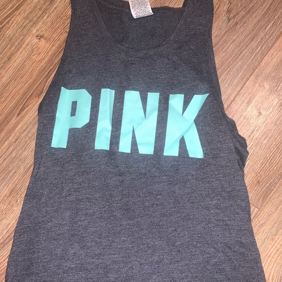 Pink tank top - Picture 1 of 3